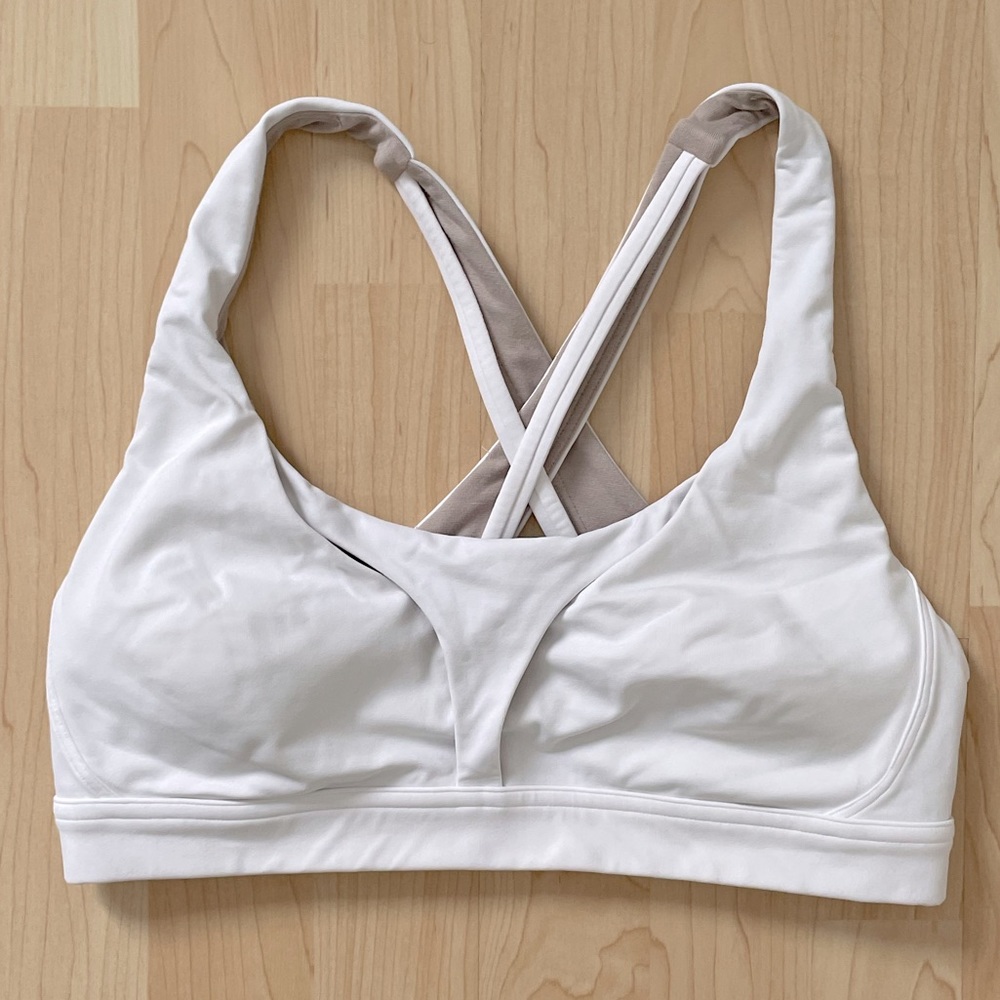 LULULEMON sport bra Stash It All